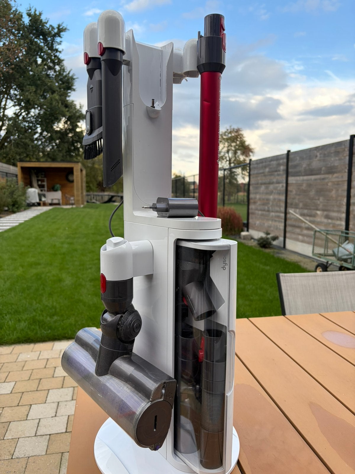 Laadstation met toebehoren dyson, Elektronische apparatuur, Ophalen, Gebruikt