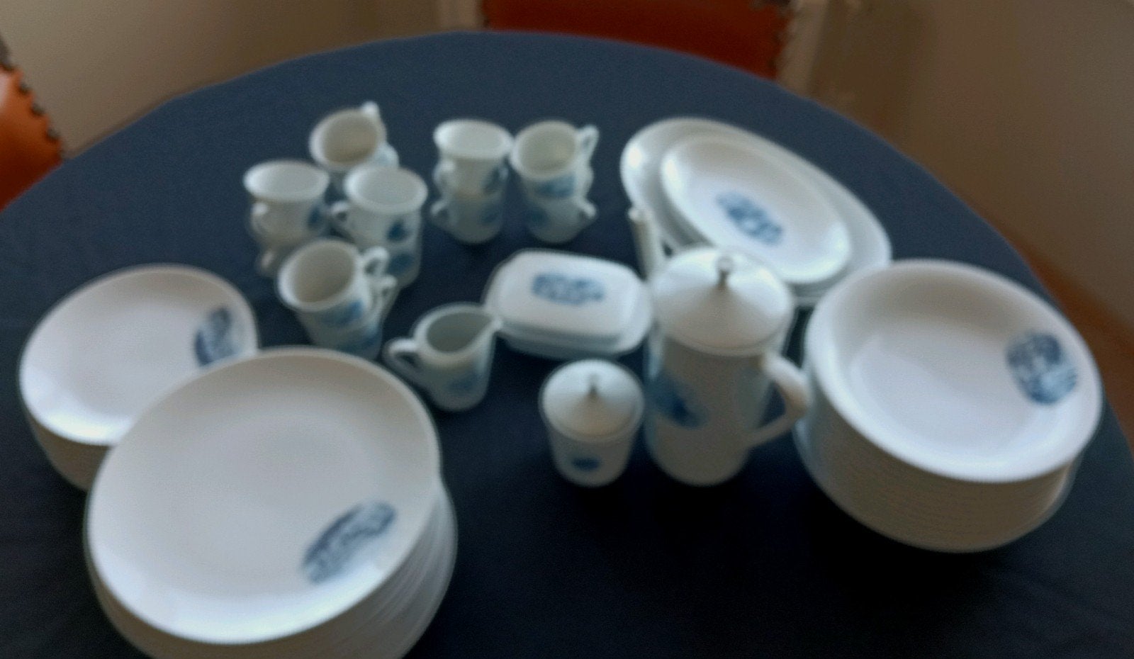 55 delig Kaiser Nossek servies, Ophalen