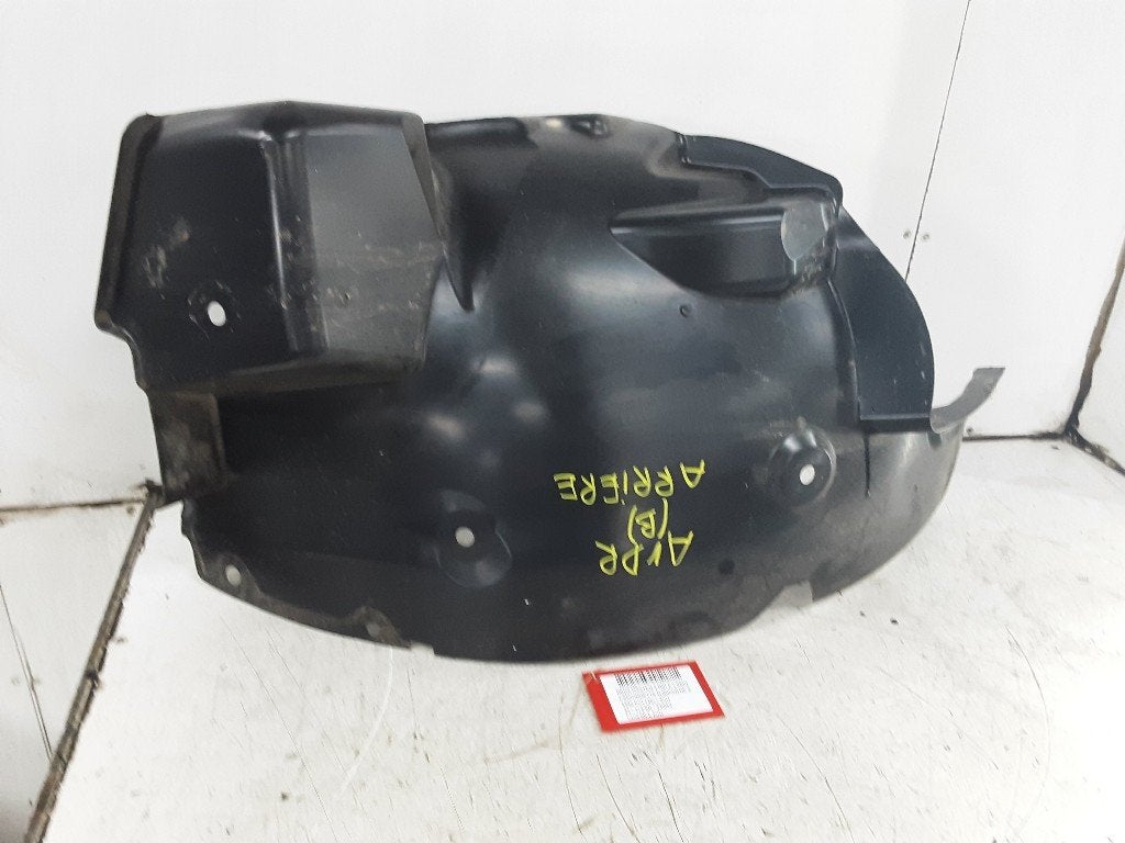 PARE BOUE AVANT DROIT Renault (638426238R), Renault, Garde-boue, Mevr. I. Hauben, Utilisé