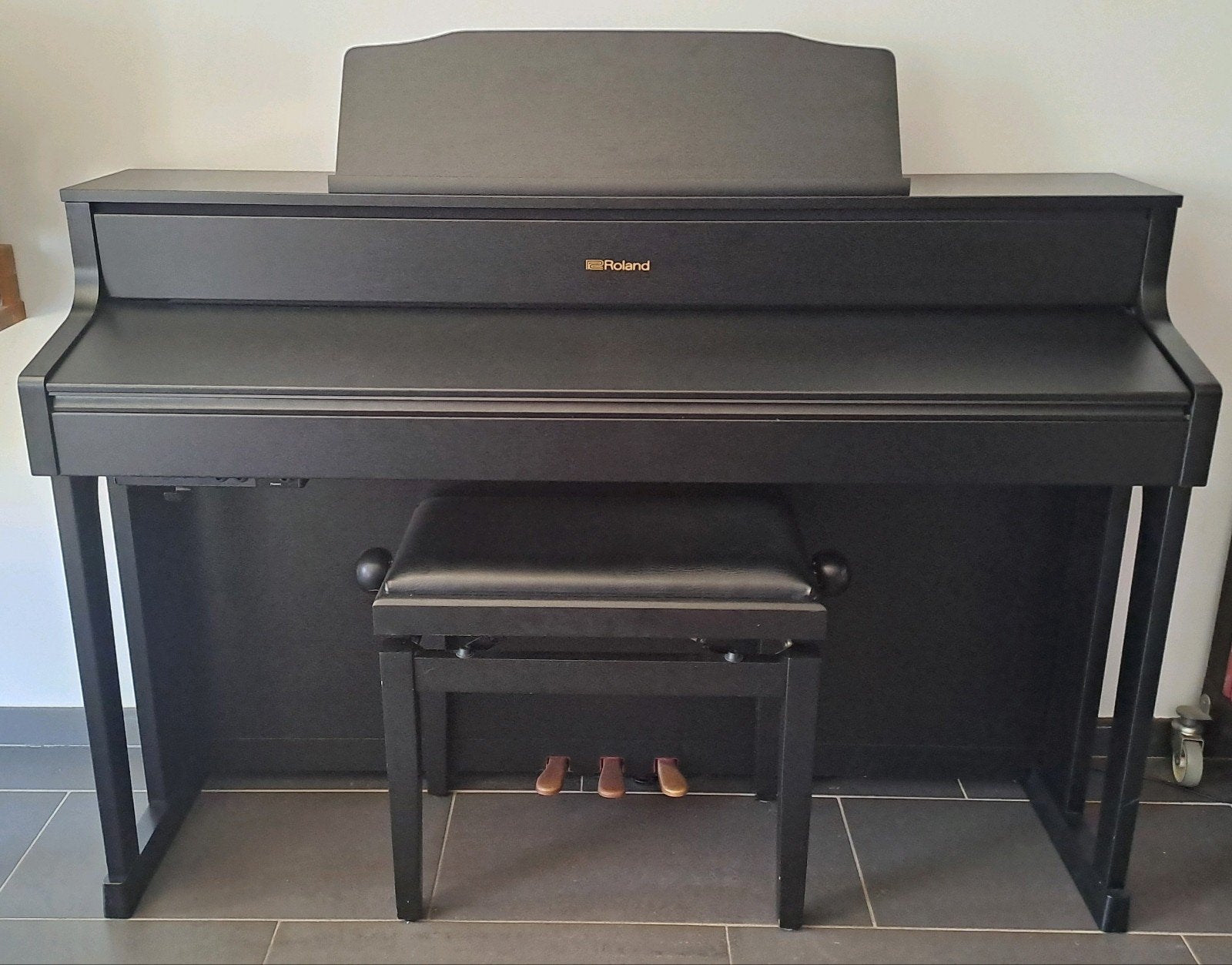 Roland HP605 digitale piano, Muziek en Instrumenten, Piano's, Ophalen, Gebruikt, Zwart, Digitaal