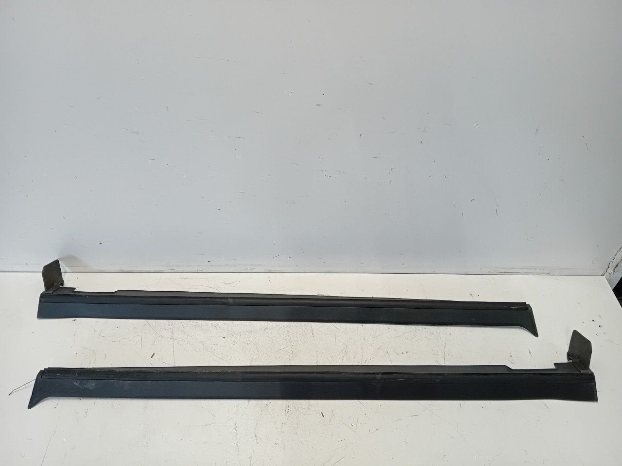 Sideskirt set Hyundai Tucson, Onderdelen@venauto.nl, Van der Ven Autorecycling B.V., Gebruikt, Ettenseweg 76, 4706 PB Roosendaal, The Netherlands