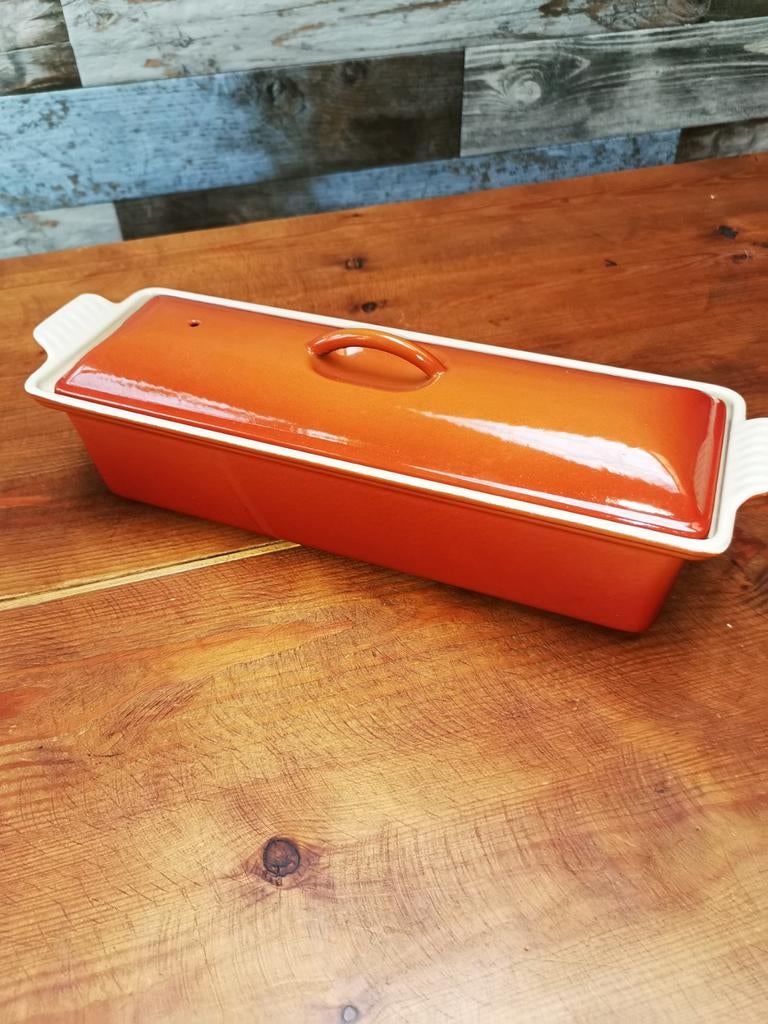 Nieuwe Le creuset terrine bakvorm 32, Huis en Inrichting, Keuken | Potten en Pannen, Ophalen of Verzenden
