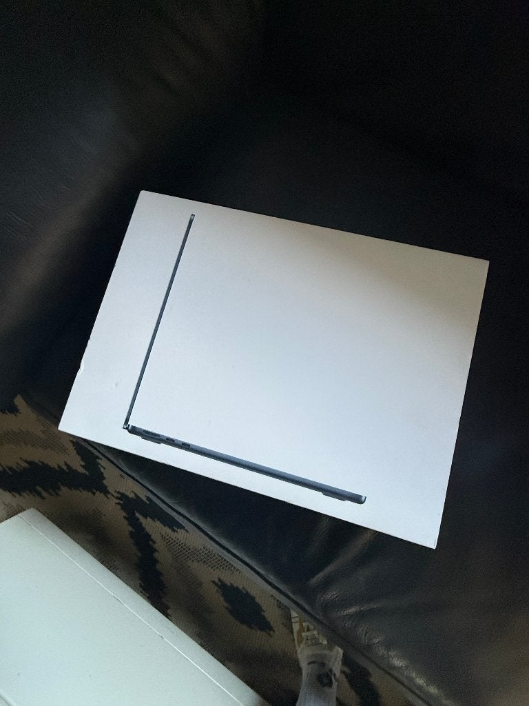 Macbook air 13 " 2026 M5 16gb ram 1Terra SSD neuf facture, Informatique & Logiciels, Neuf, 13 pouces, Enlèvement, 1 TB ou plus