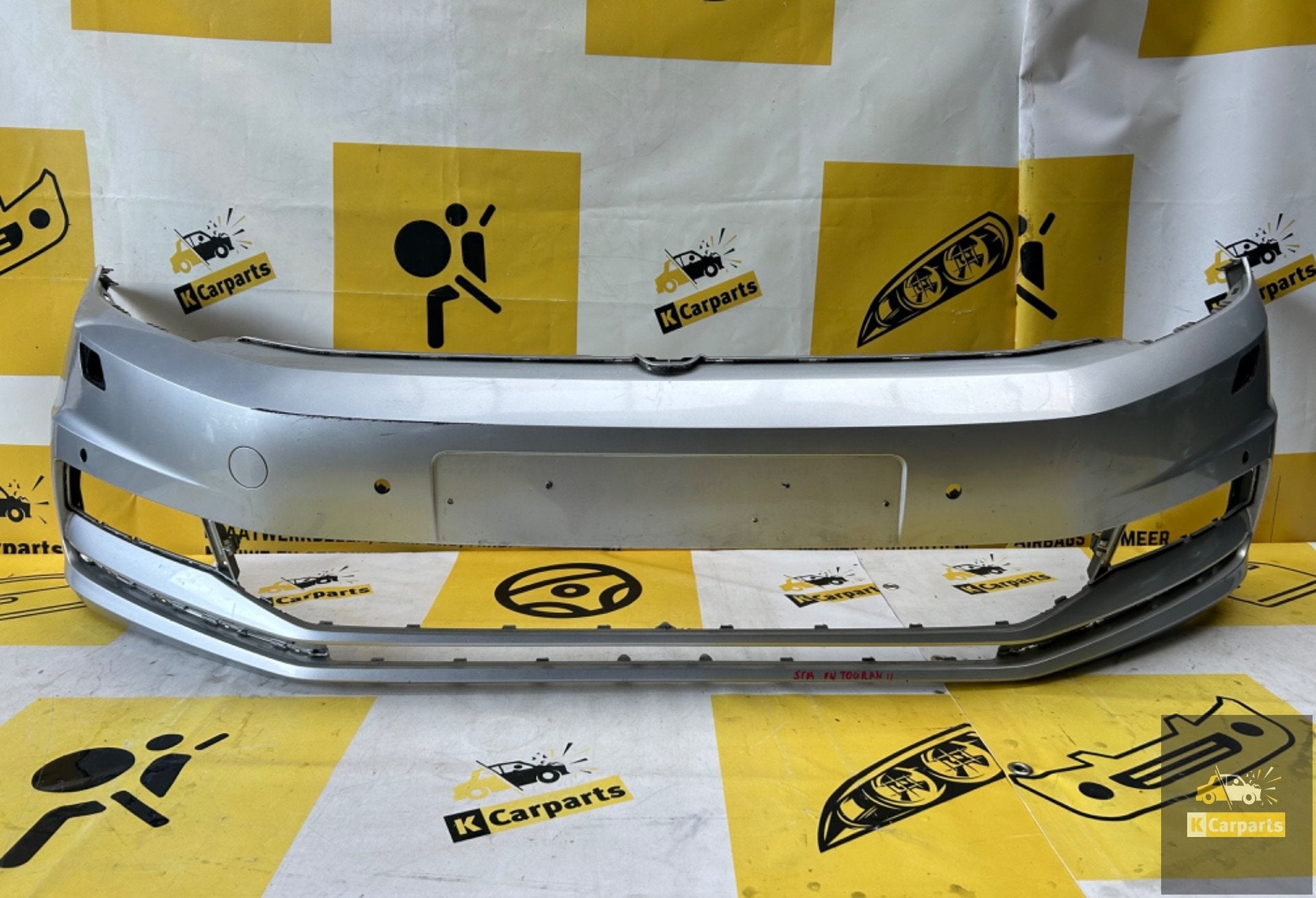 Volkswagen Touran Voorbumper 5TA807221AL KlS PDC bumper, Auto-onderdelen, Info@fabrikant.eu, Bumper, Fabrikant BV, Gebruikt