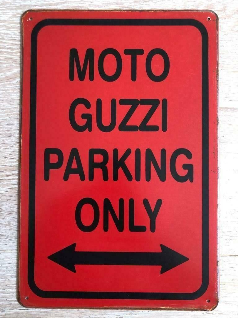 Plaque murale métal vieilli rouillé Moto Guzzi Parking Only, Motos, Accessoires | Autre, Neuf, Enlèvement ou Envoi