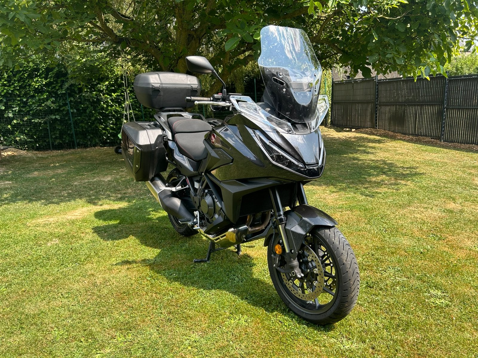 Honda NT1100 – Modèle 2025 – Boîte manuelle – 4 583 km, Permis Moto A, Tourisme, Occasion, Plus de 35 kW