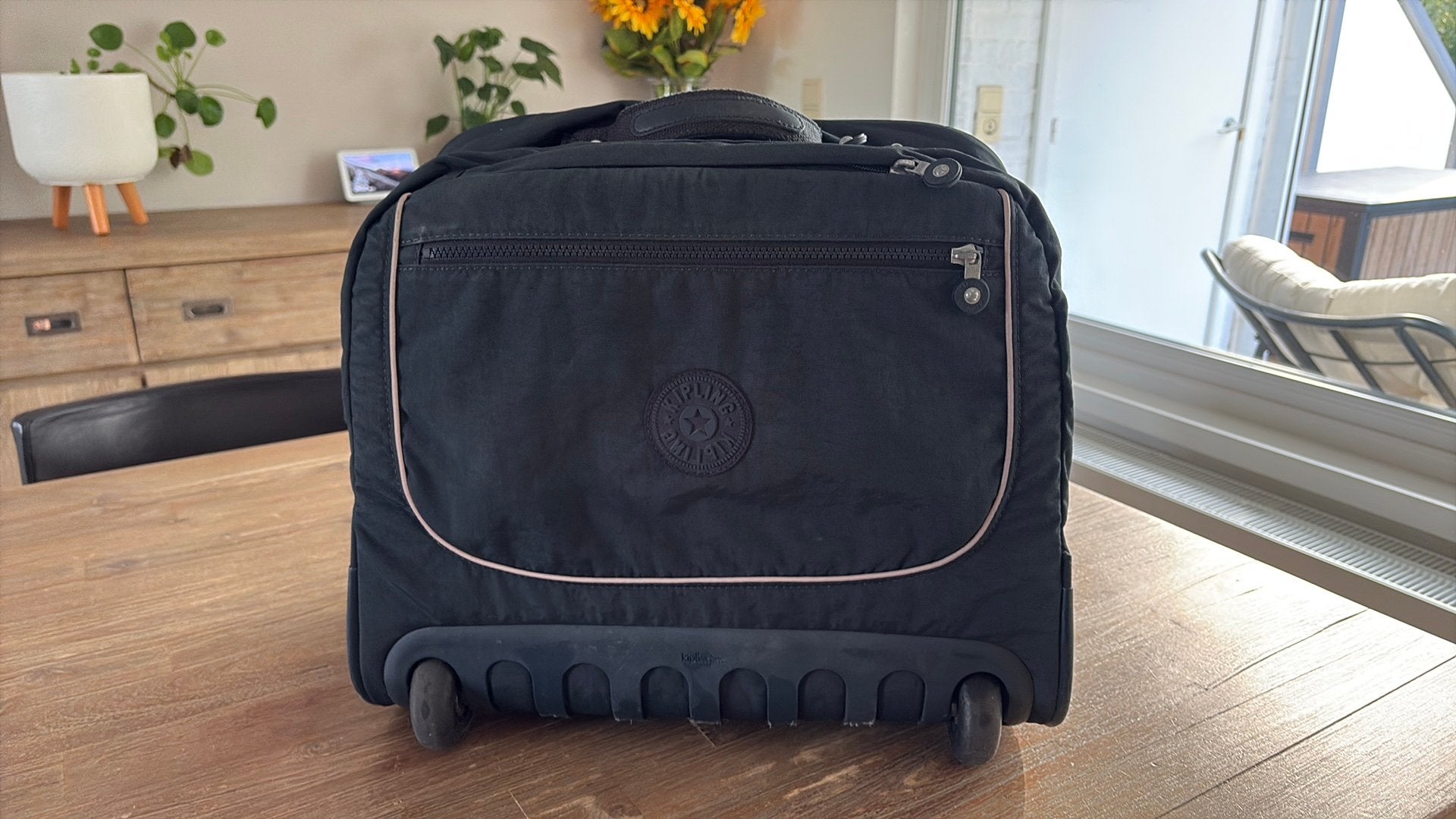 Grote kipling rugzak met wieltjes en laptopcompartiment, Ophalen, Gebruikt, Blauw, Rugtas