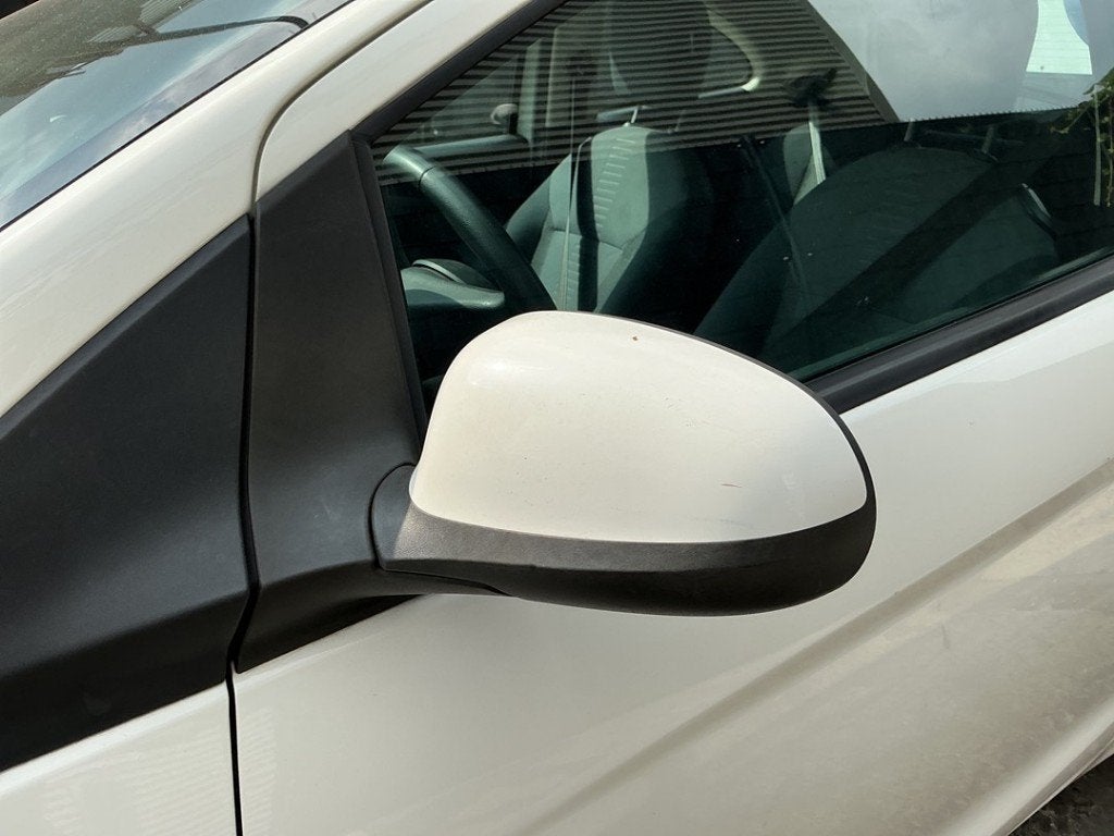 RETROVISEUR EXTERIEUR GAUCHE Ford Ka II (01-2008/05-2016), Henry-Ford-Straße  1
50735  Köln, DE, Ford-Werke GmbH, Kunden@ford.com