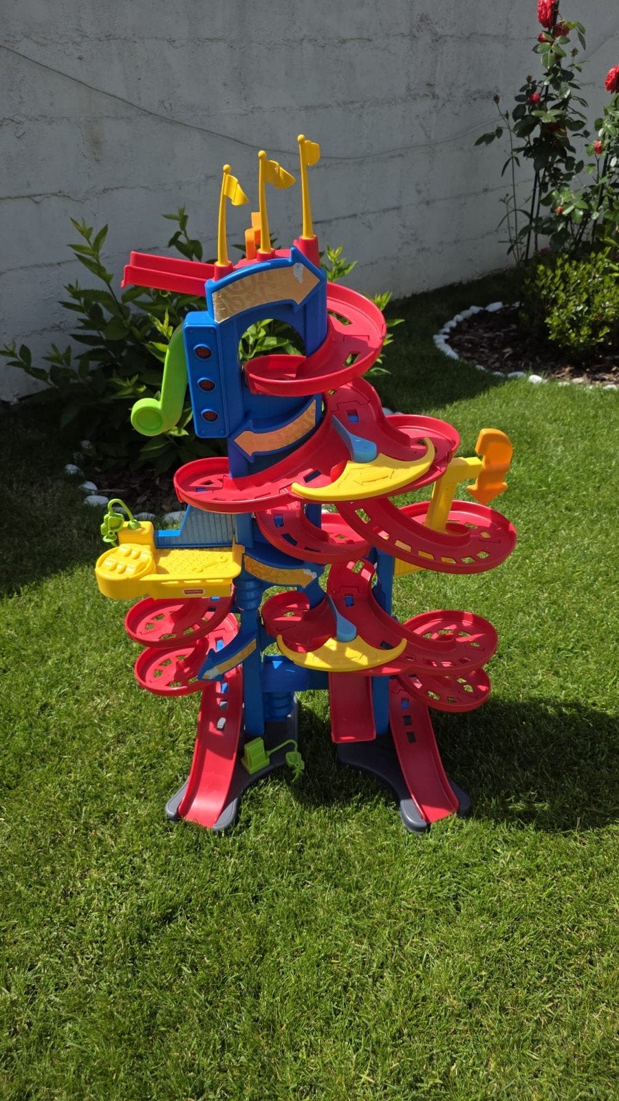 Garage de jeu Fisher-Price, Enlèvement