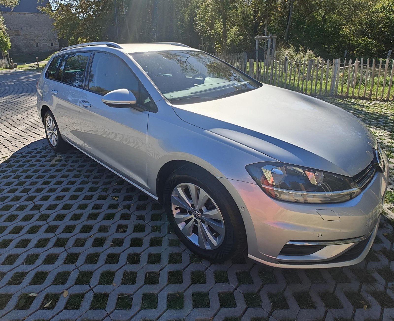 Volkswagen Golf variant Confortline 1.6 TDI DSG, Autos, Argent ou Gris, Achat, Euro 6, Carnet d'entretien