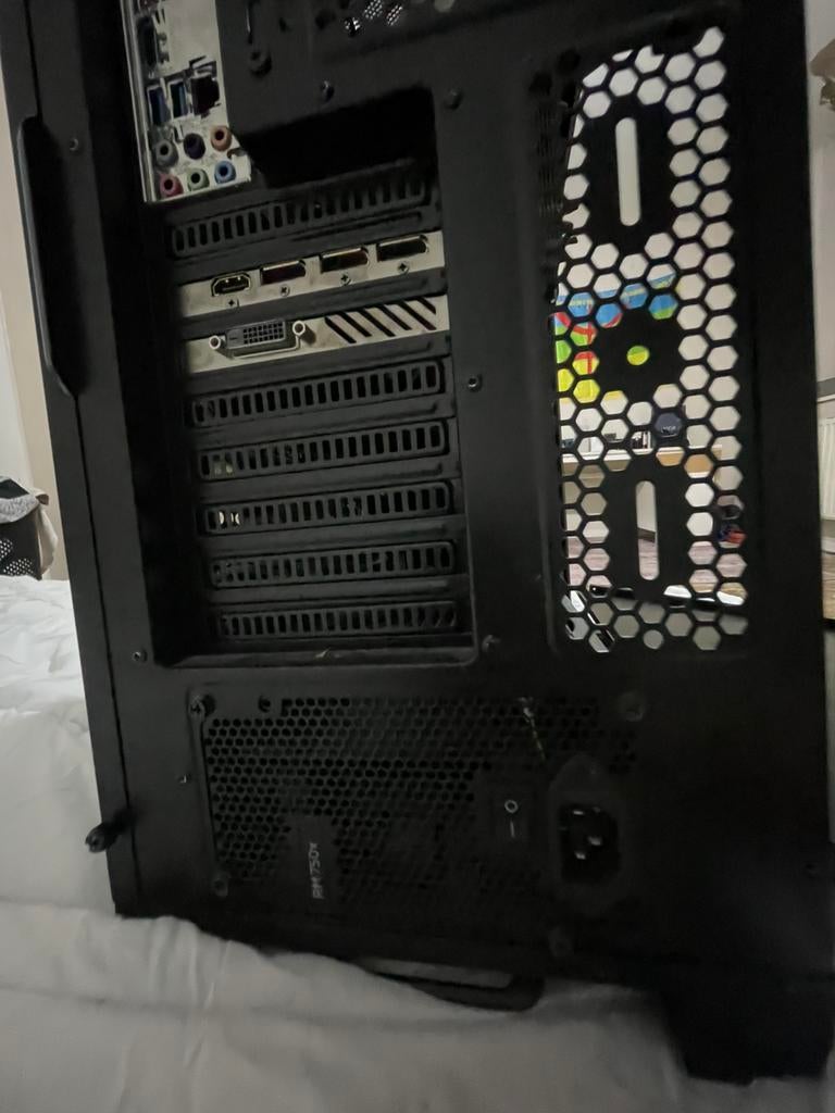 Zeer goede staat gaming pc, Consoles de jeu & Jeux vidéo, Enlèvement