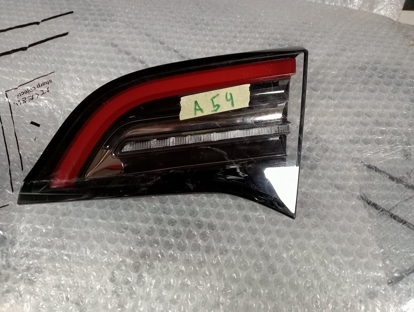 Tesla MODEL Y - ACHTERKLEP - ACHTERLICHT UNIT - Rechts 15020, Gebruikt, -, Overige automerken, -