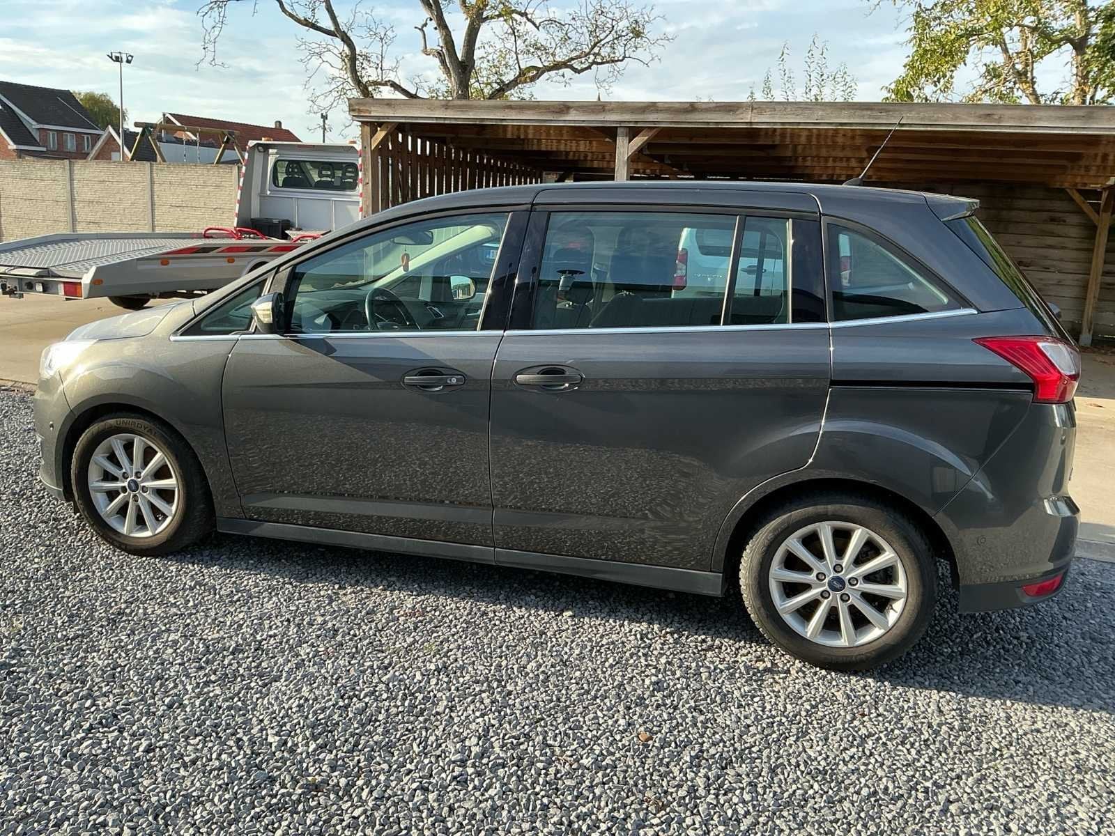 Voiture particulière Ford Grand C-Max 2017, Achat, Entreprise, Boîte manuelle, Autre carrosserie