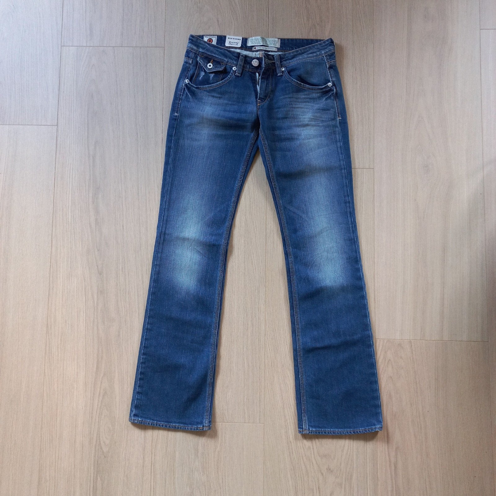 NOUVEAU Jeans Kuyichi Candy Low lean shoecut taille 28/32, Neuf, W28 - W29 (confection 36), Kuyichi, Bleu