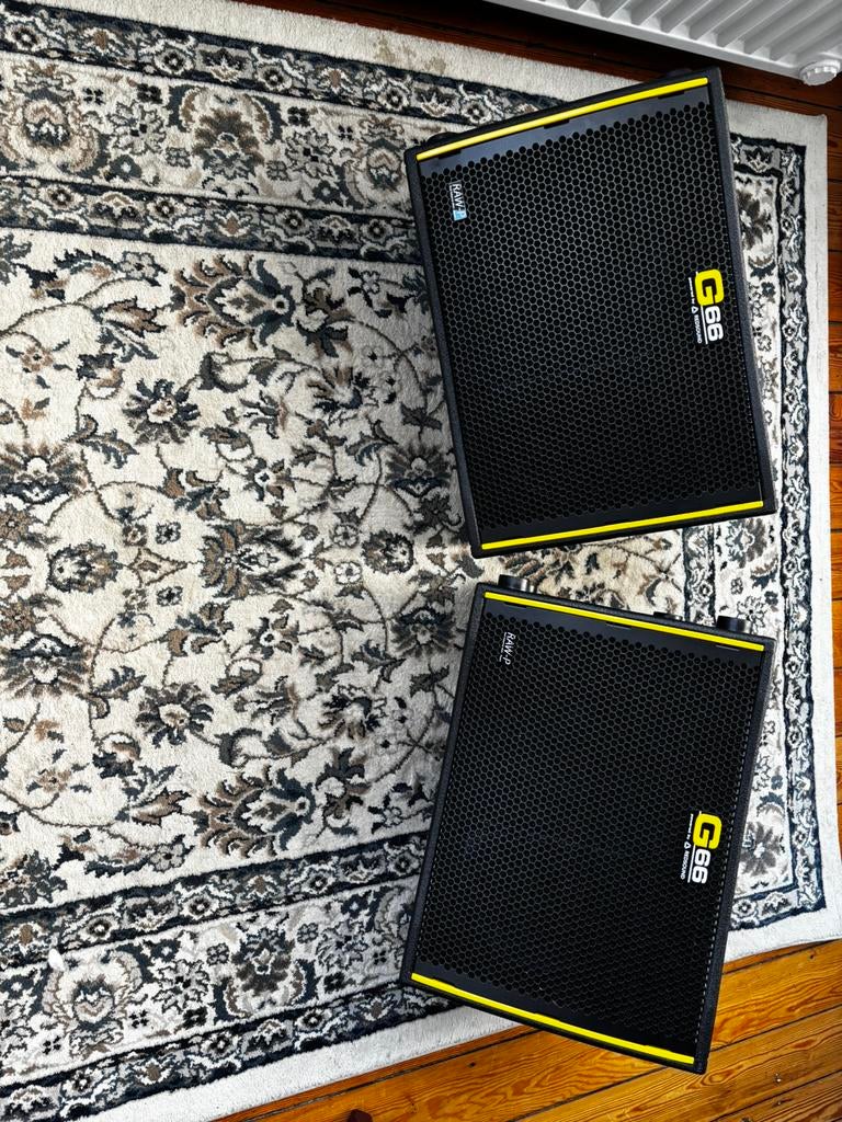 Redsound RK8 - 2 X Enceintes actives stage cab FR/FR, Ophalen, Zo goed als nieuw