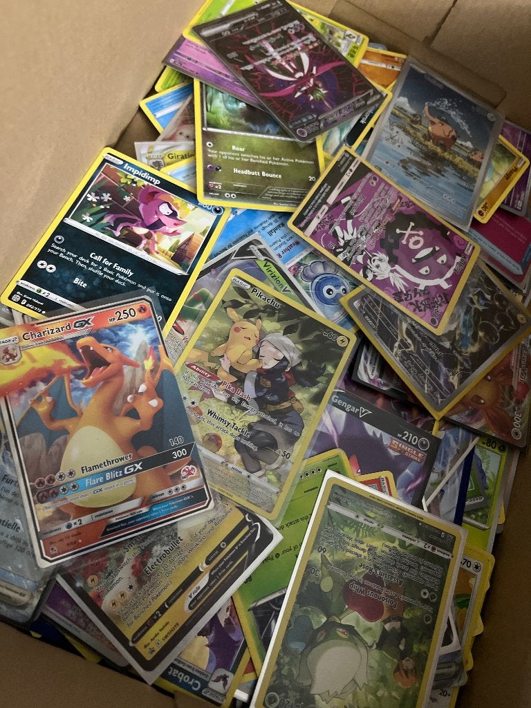 Livre Pokemon, Enlèvement, Comme neuf, Plusieurs cartes