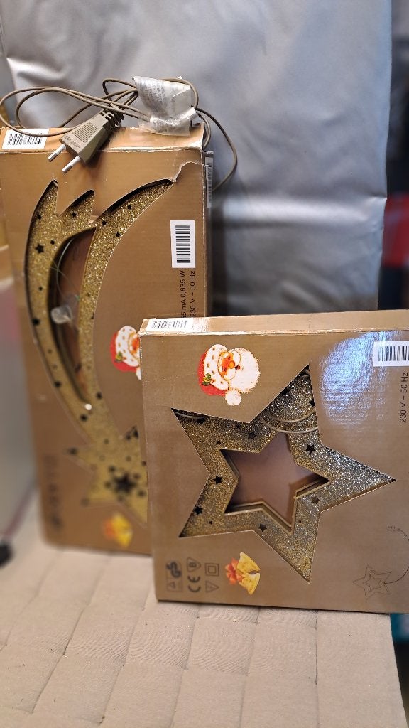 2 kerstfiguren in goud met lichtjes, Diversen, Ophalen of Verzenden, Zo goed als nieuw