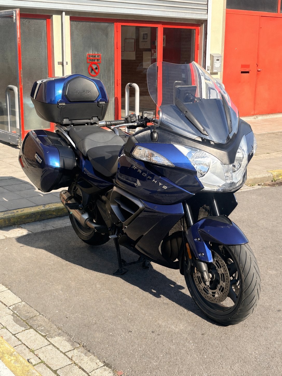 Triumph trophy 1215SE, Motoren, Motoren | Triumph, Occasion, Motorrijbewijs A, 3 cilinders, Particulier
