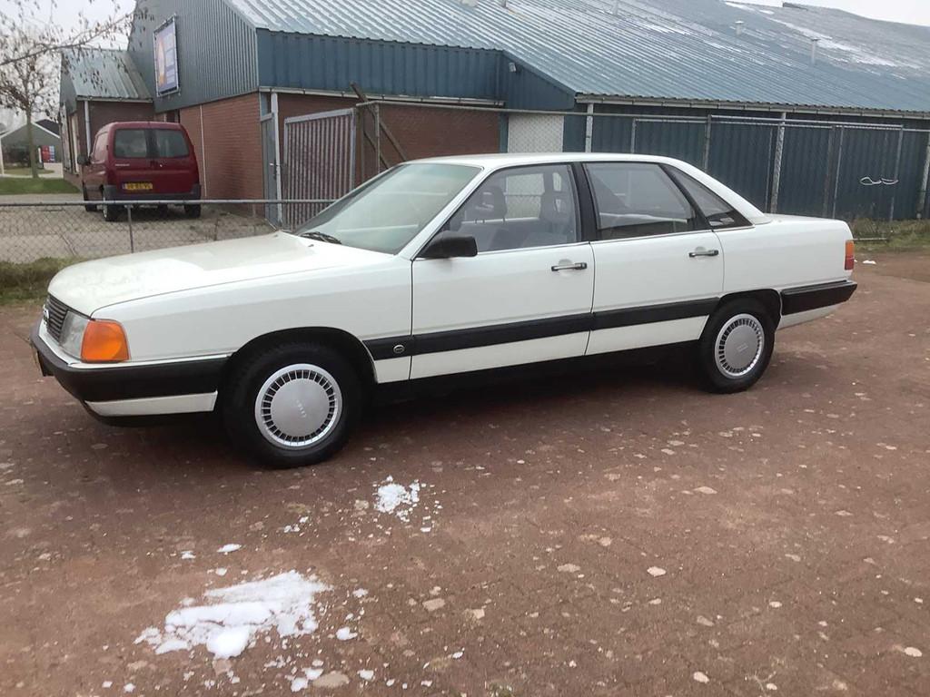 Audi 100 1.8 Voiture Classique 1986, Autos, Achat, Entreprise, Autres carburants, Berline