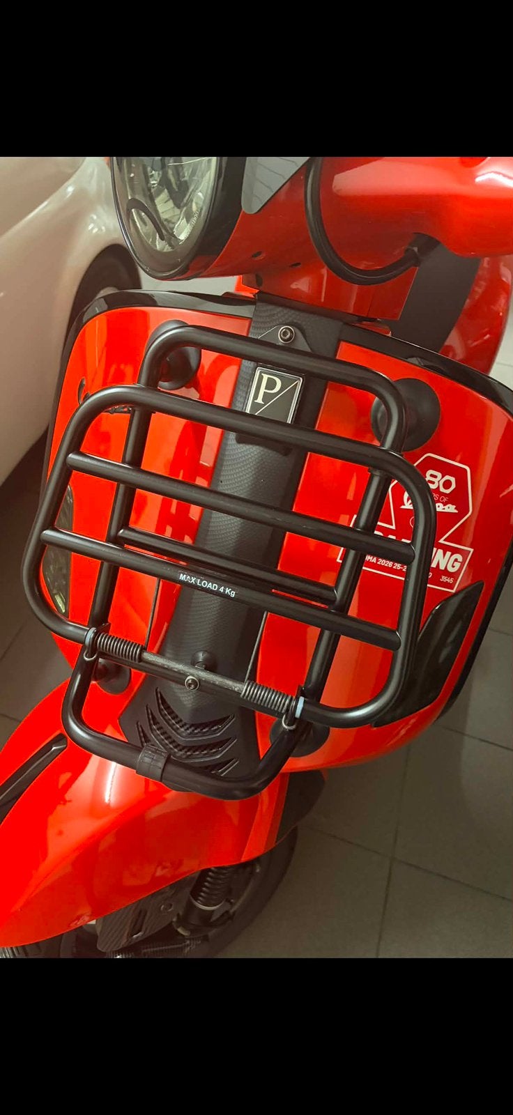 Ensemble Porte-bagages & Nez Avant Carbone Vespa GTS, Ophalen of Verzenden, Zo goed als nieuw