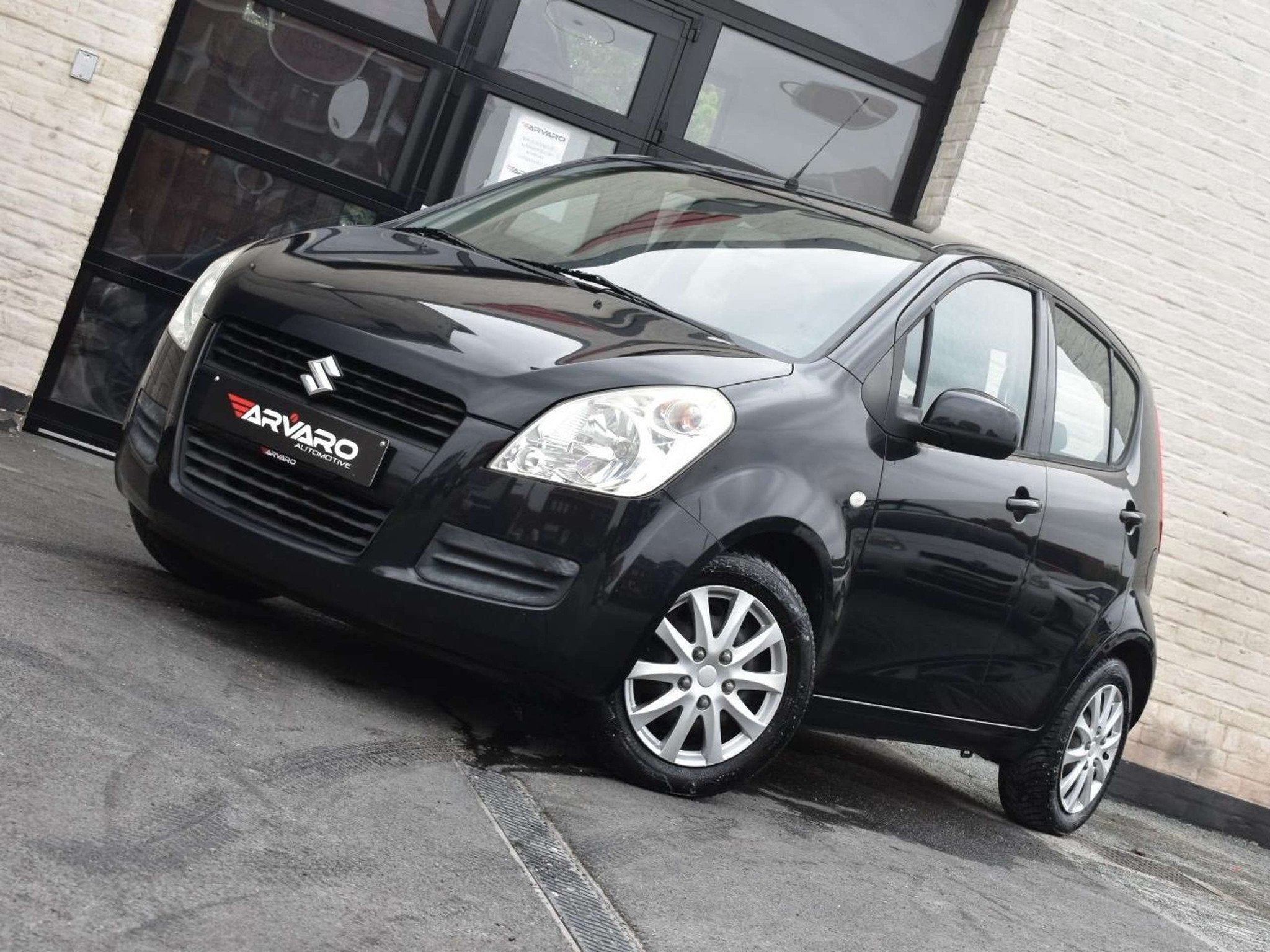 Suzuki Splash 1.0i GA / Airco / Topstaat / Garantie, Auto's, Suzuki, Voorwielaandrijving, Stof, Gebruikt, Zwart