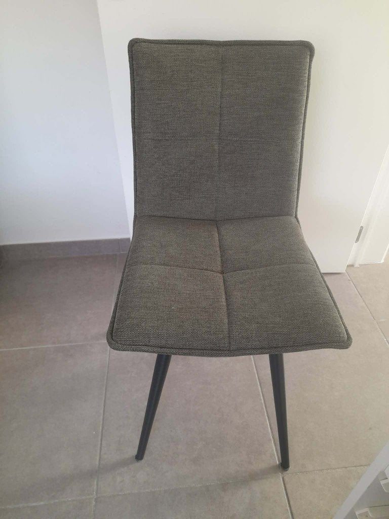 3 kakigroene eetstoelen, Huis en Inrichting, Ophalen, Overige kleuren, Drie, Zo goed als nieuw