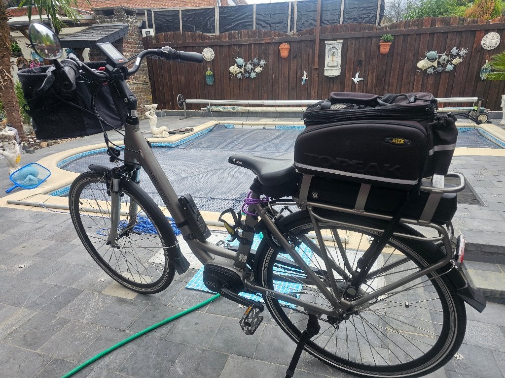 VELOCI ELEKTRISCHE FIETS, Zo goed als nieuw, 47 tot 51 cm, 50 km per accu of meer, Ophalen