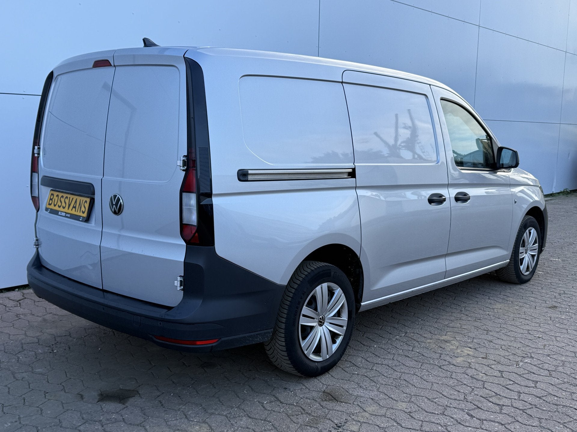 Volkswagen Caddy Cargo Maxi 2.0 TDI 102PK L2 Airco Cruise Co, Auto's, Voorwielaandrijving, 75 kW, Gebruikt, Zwart