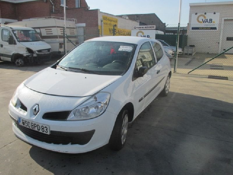 RENAULT CLIO  DIESEL 02-08, Achat, Entreprise, Boîte manuelle, Diesel