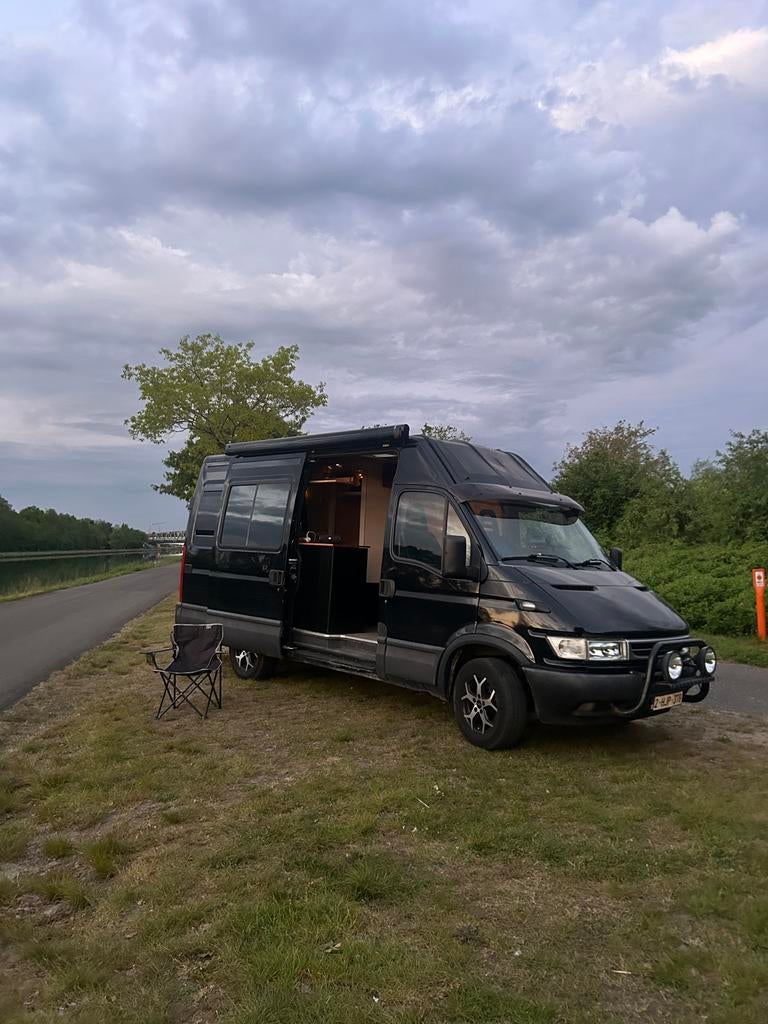 Iveco camper bus(lichte vracht), Diesel, Particulier, Koelkast, Luifel