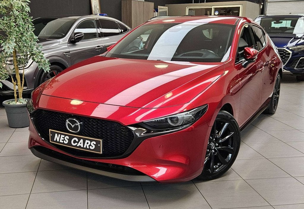 Mazda 3 HATCHBACK 2.0i e-SKYACTIV-X HYBRID BUSINESS,CUIR MEM, Autos, Mazda, Achat, Euro 6, Noir, 5 portes