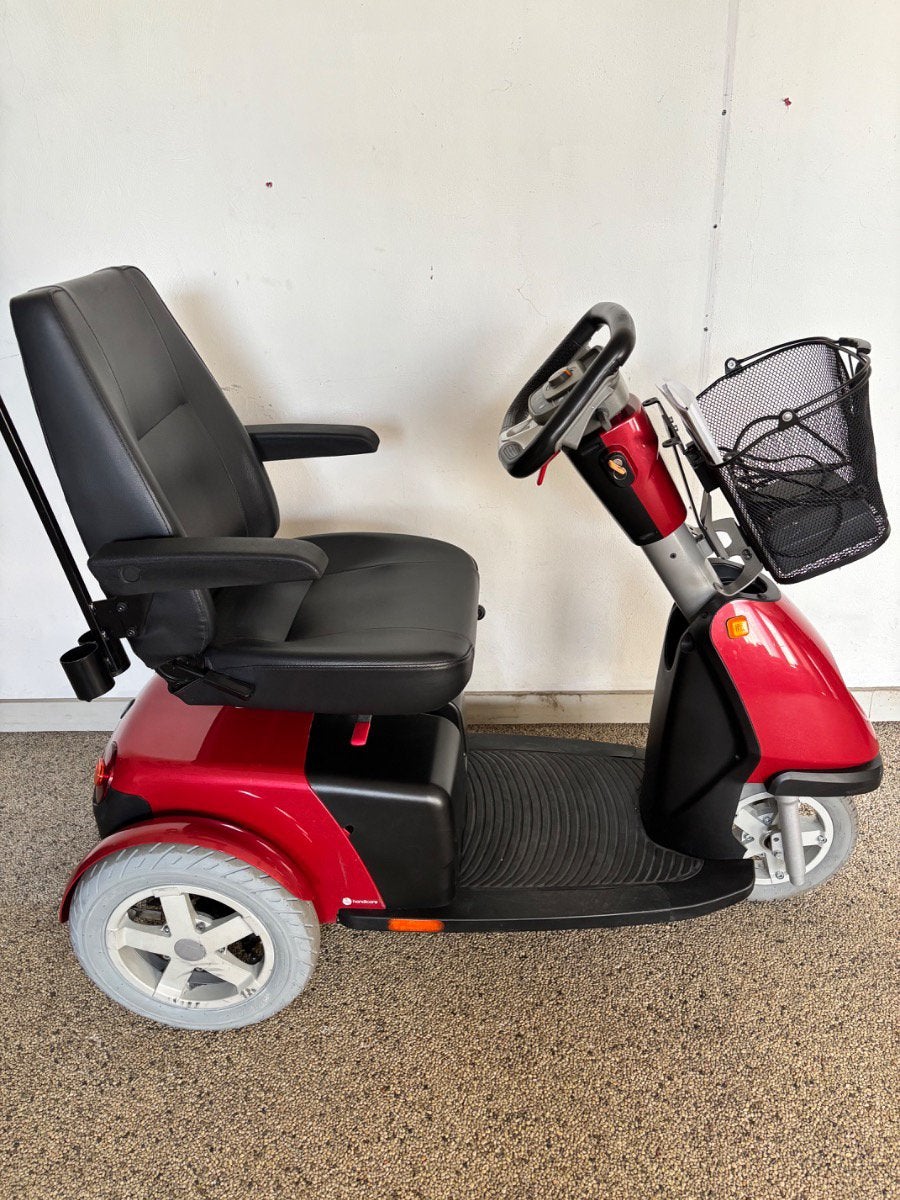 Scootmobiel trophy meerdere stuks 750euro per stuk, Divers, Voitures sans permis & Scooters pour invalides, 36 à 45 km, 16 km/h ou plus