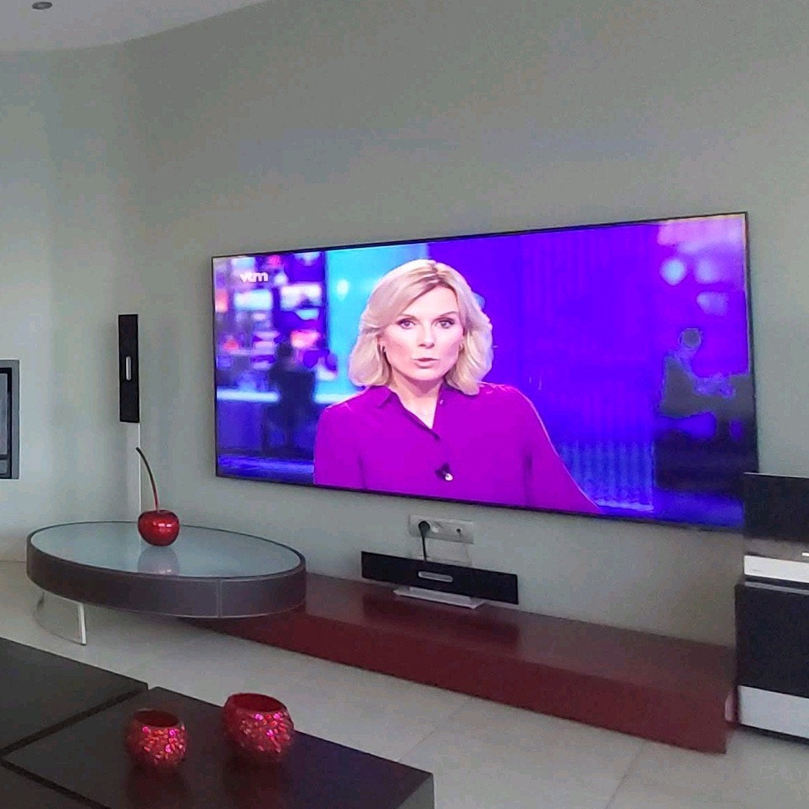 Tv Meubel Italiaans design merk Mercury met verlichting, Ophalen of Verzenden, Glas