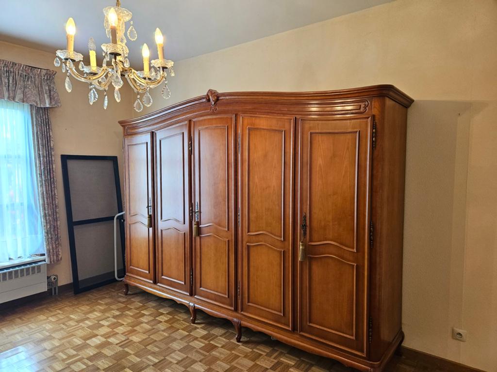 HAACHT Complete slaapkamer notelaar -, Huis en Inrichting, Ophalen