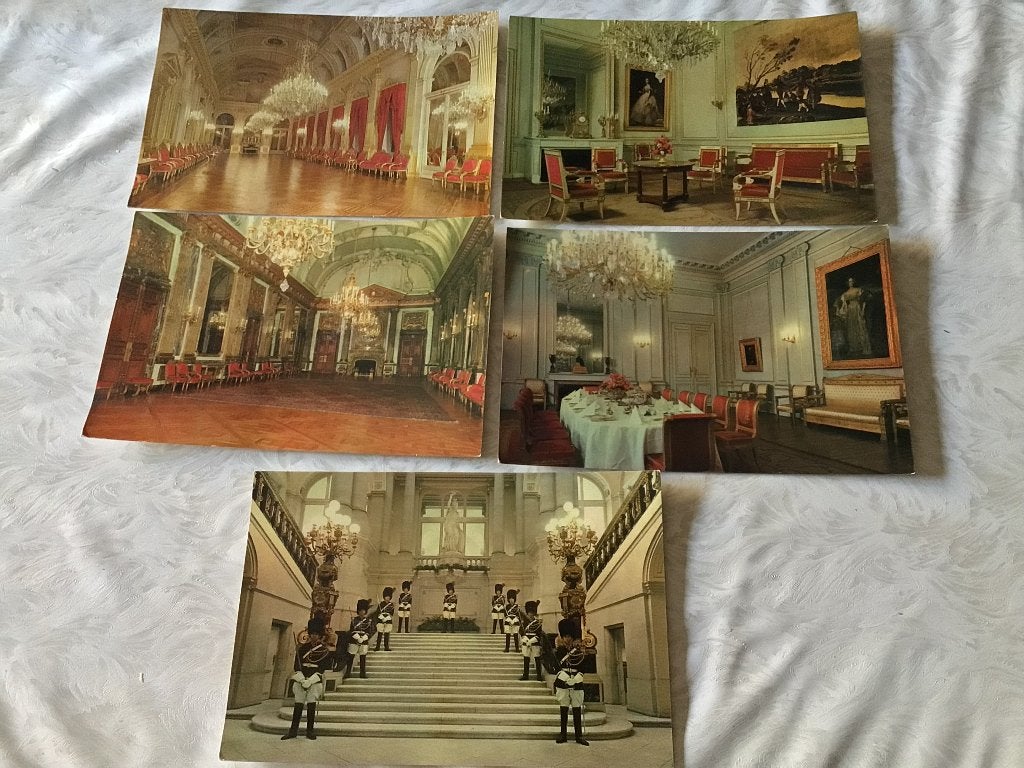 Cartes postales : Le Palais Royal, patrimoine bruxellois, Enlèvement ou Envoi, Non affranchie