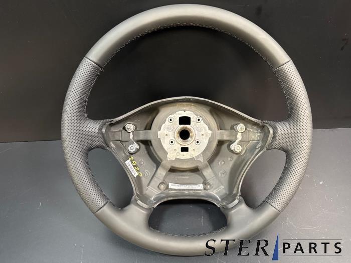 Volant d'un Mercedes Vito, Neuf, 3 mois de garantie, -, -
