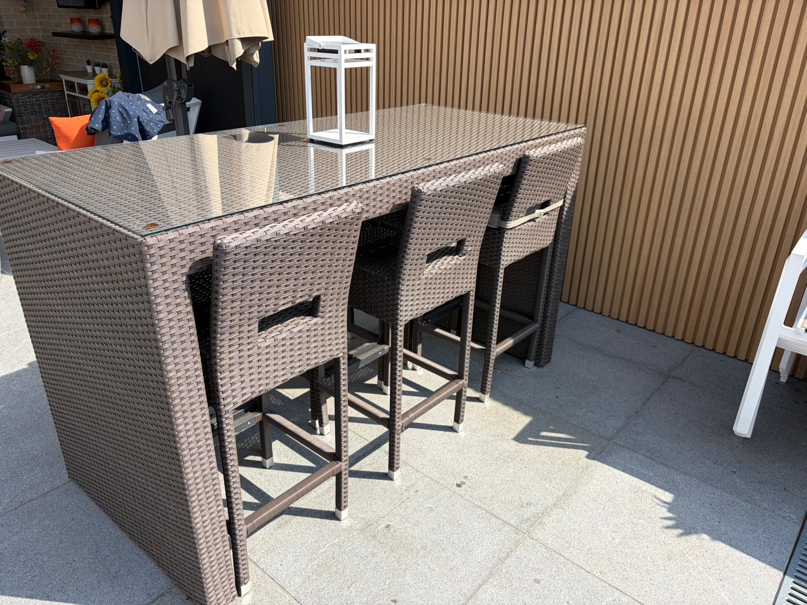 Bartafel in hele goede staat rotan, weersbestendig, Maison & Meubles, Dénudé, Comme neuf, Enlèvement