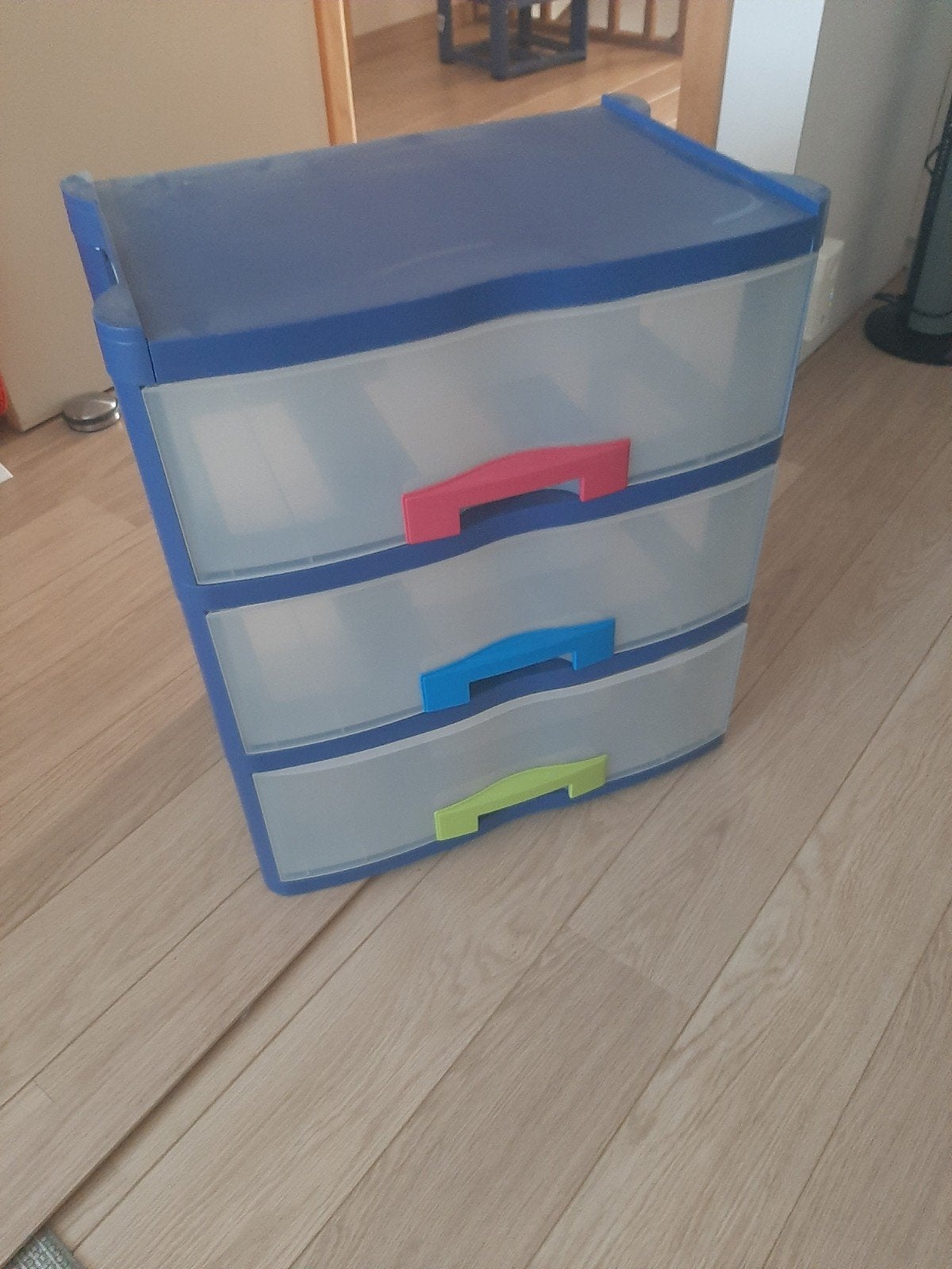 ladekast pvc, Ophalen