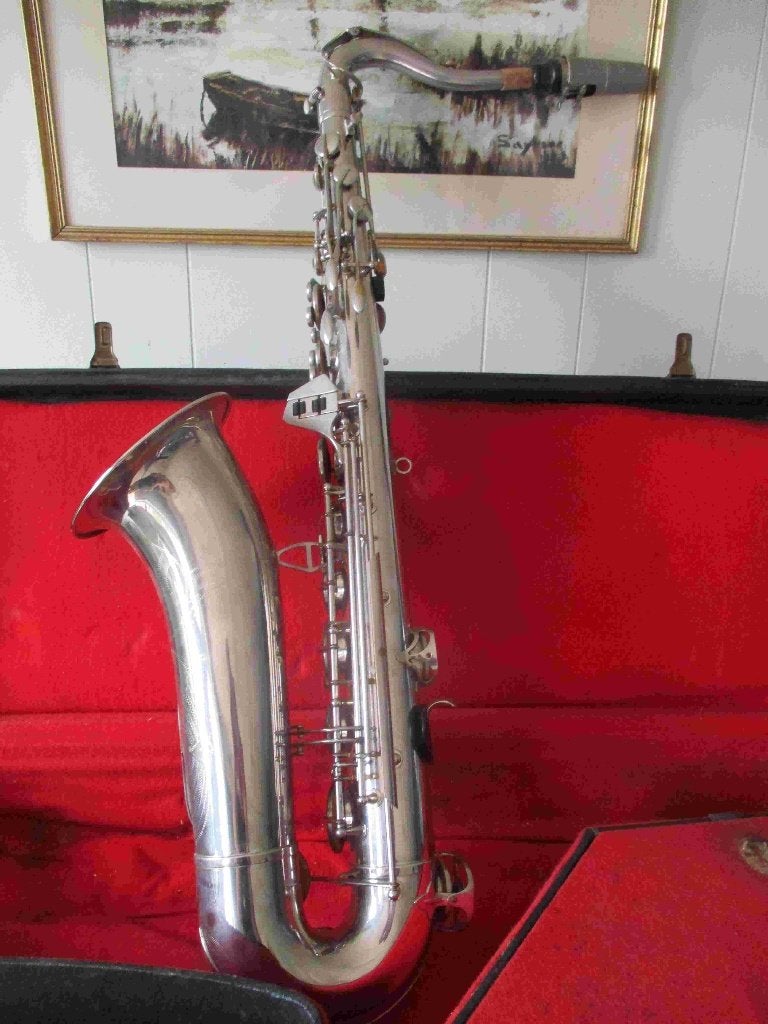 Saxofoon Tenor, Muziek en Instrumenten, Blaasinstrumenten | Saxofoons, Ophalen of Verzenden, Gebruikt, Tenor, Met koffer