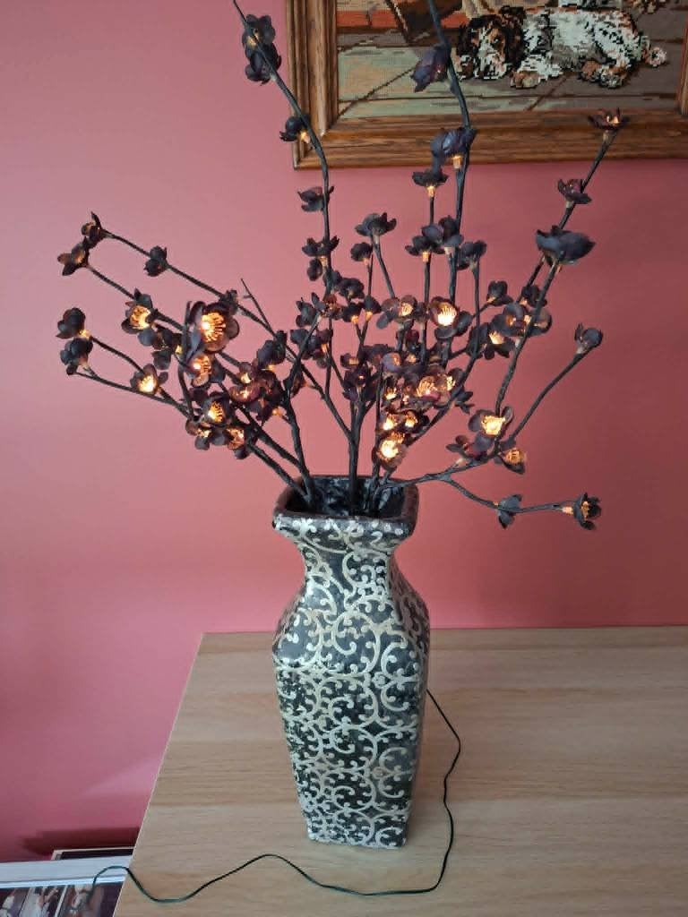 vaas inclusief decoratieve takken met ingebouwde verlichting, Maison & Meubles, Accessoires pour la Maison | Vases, Enlèvement