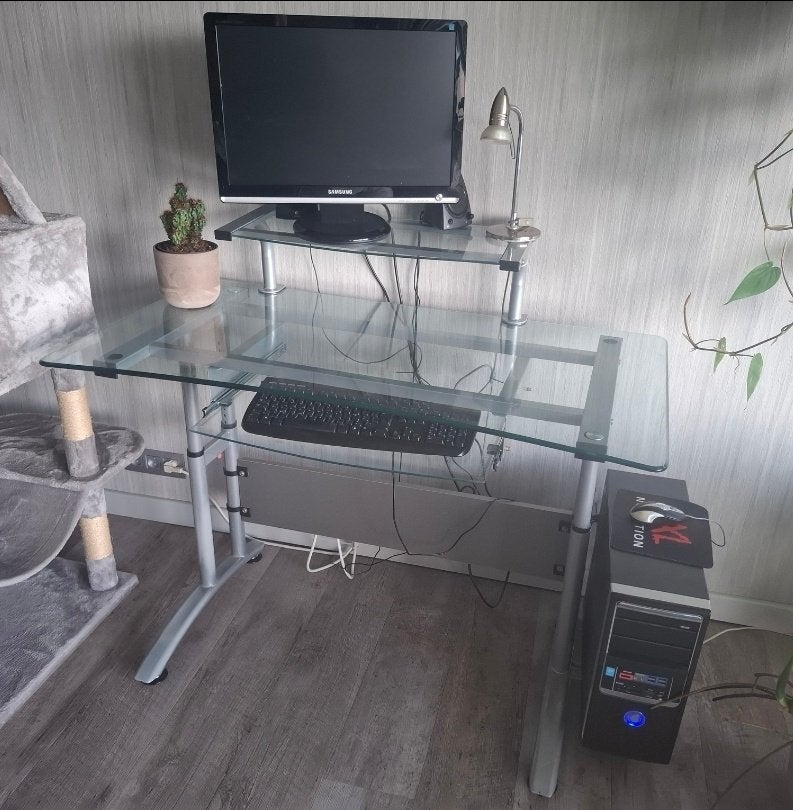 Glazen bureau, Maison & Meubles, Bureaux, Bureau d'ordinateur, Comme neuf, Enlèvement, 118 cm