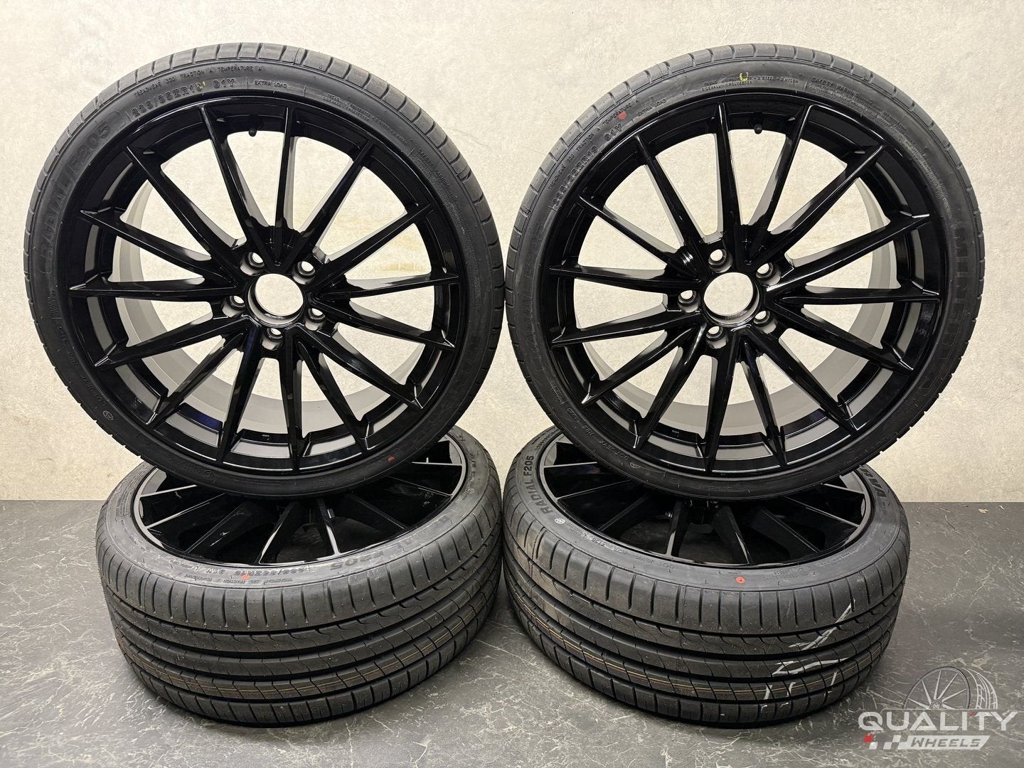 5x112 19" Mercedes Benz A, C, CLA, CLC, CLK, E, SLK Klasse V, 19 inch, -, -, Banden en Velgen