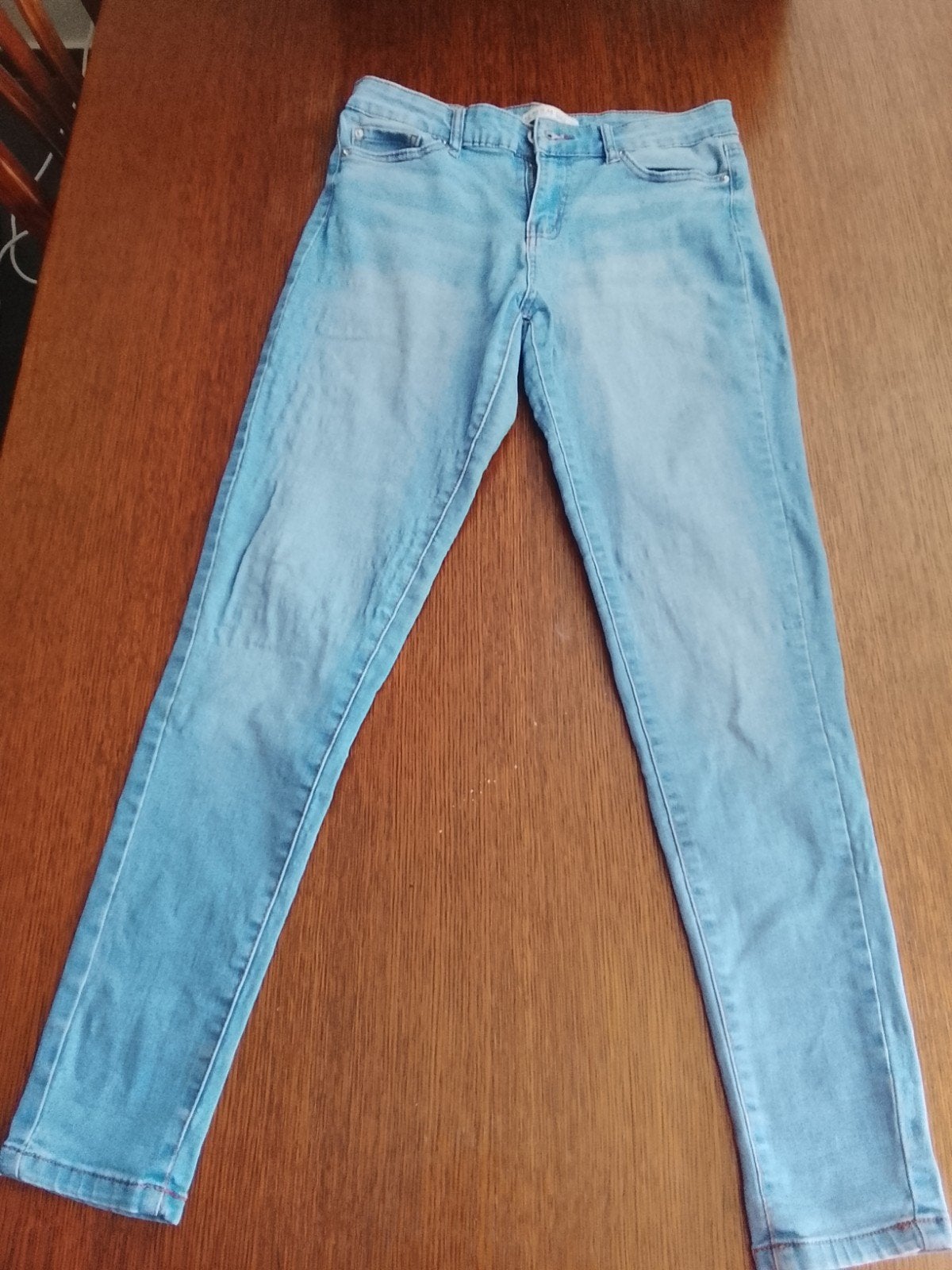 Jeans taille 40, Enlèvement