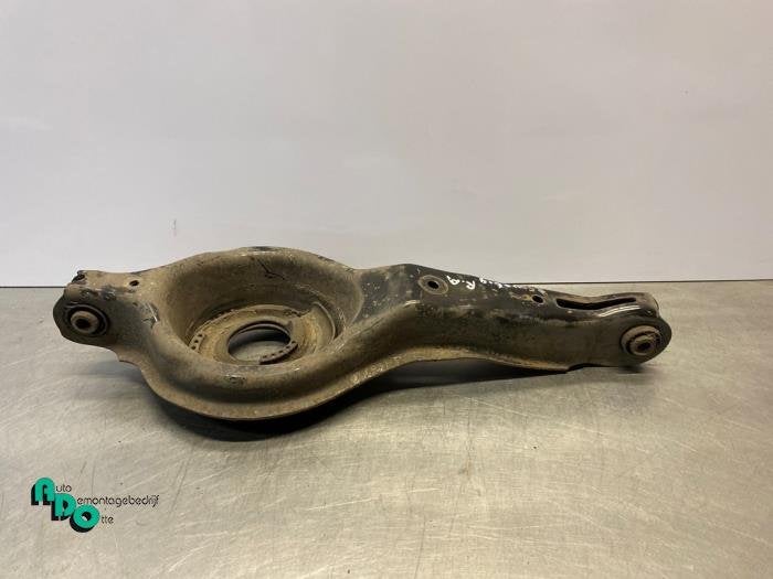Bras de suspension arrière droit d'un Ford Focus (Focus 11-, -, 3 mois de garantie, -, -