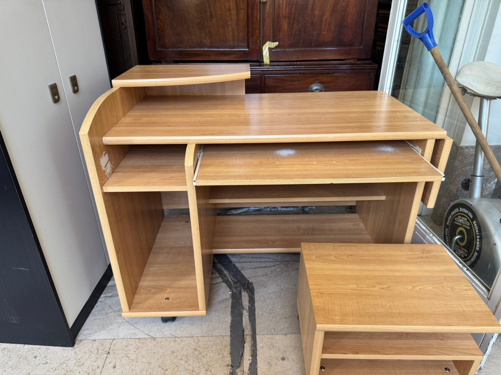 Bureau - computertafel, Maison & Meubles, Armoires | Meubles ordinateur, Enlèvement, Comme neuf
