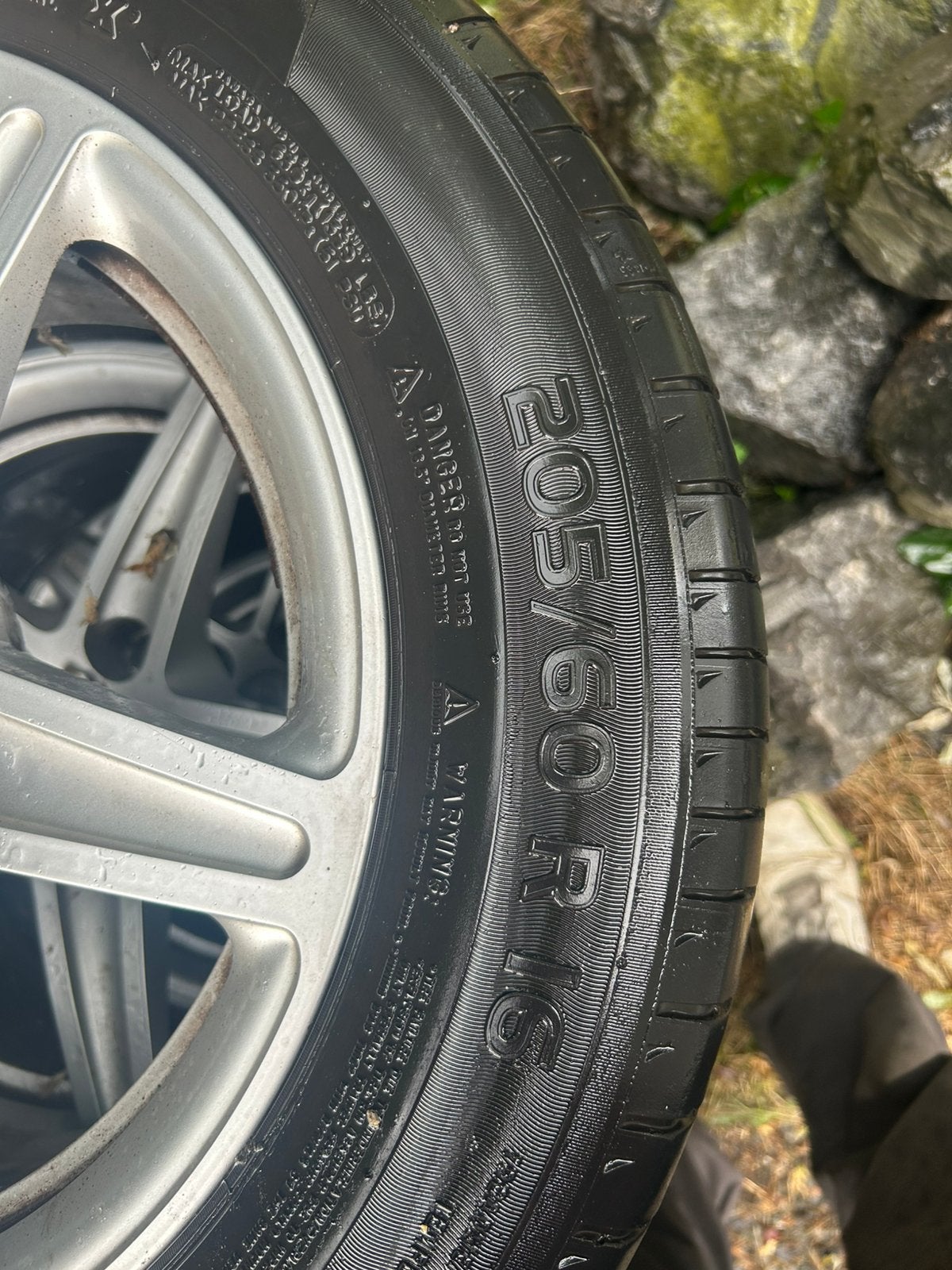 Pneus + jantes audi, Autos : Pièces & Accessoires, Enlèvement, 16 pouces, Pneu(s)