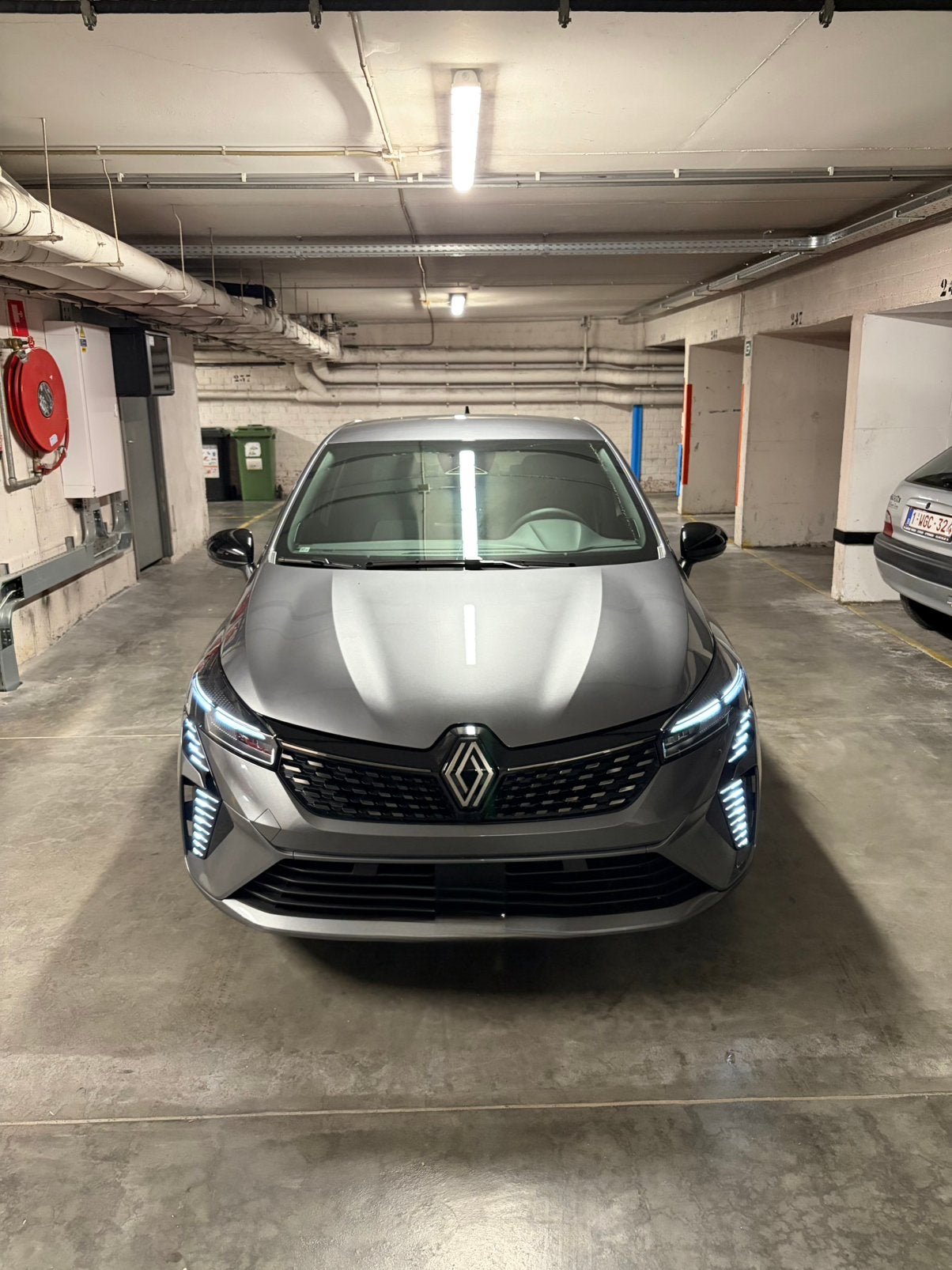 Renault Clio TCe 90 Techno, Argent ou Gris, Achat, Euro 6, Boîte manuelle
