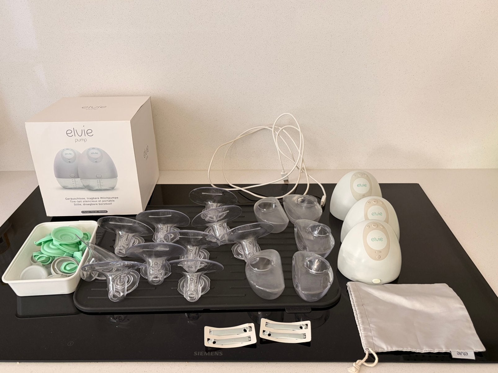 Complete Elvie Pump set – 3 borstkolven + 3 maten schelpen, Kinderen en Baby's, Babyvoeding en Toebehoren, Ophalen, Gebruikt, Borstkolf