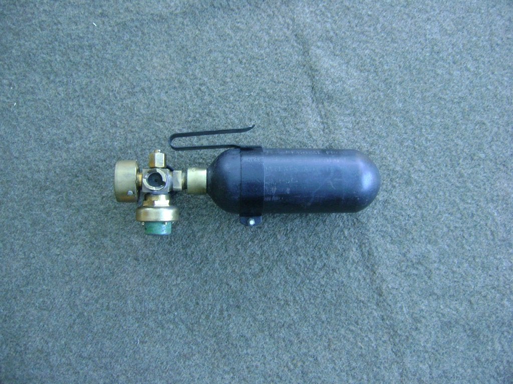 RAF Mk1A portable oxygen supply., Ophalen of Verzenden