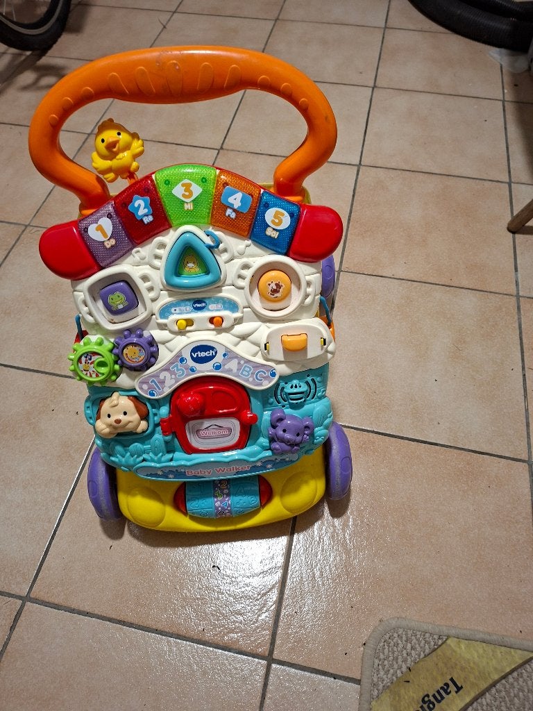 kinders  loopwagen met muziek in hele goede staat, Enlèvement, Comme neuf